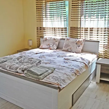 Vila Magnolia Vendégház Ahtopol