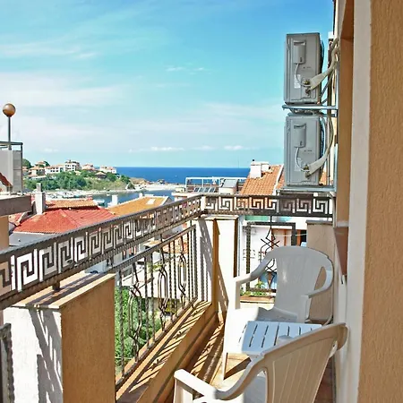 Guest house Vila Magnolia Ahtopol